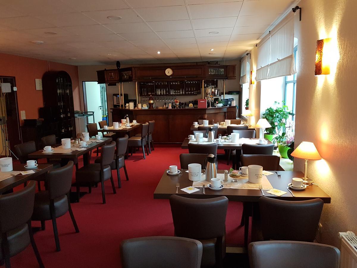 Hotel Christinenhof Garni - Bed & Breakfast Gadebusch Экстерьер фото